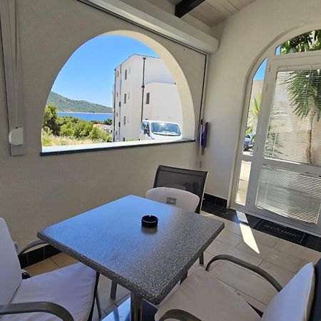 Apartment House Berry Primošten Εξωτερικό φωτογραφία