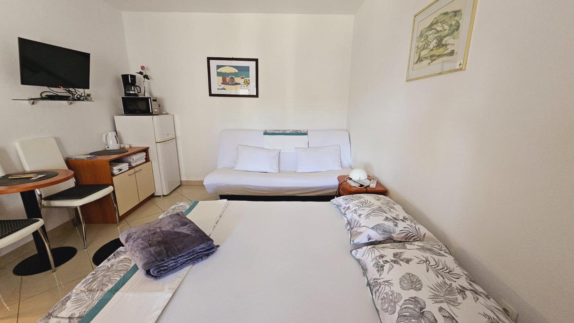 Apartment House Berry Primošten Εξωτερικό φωτογραφία
