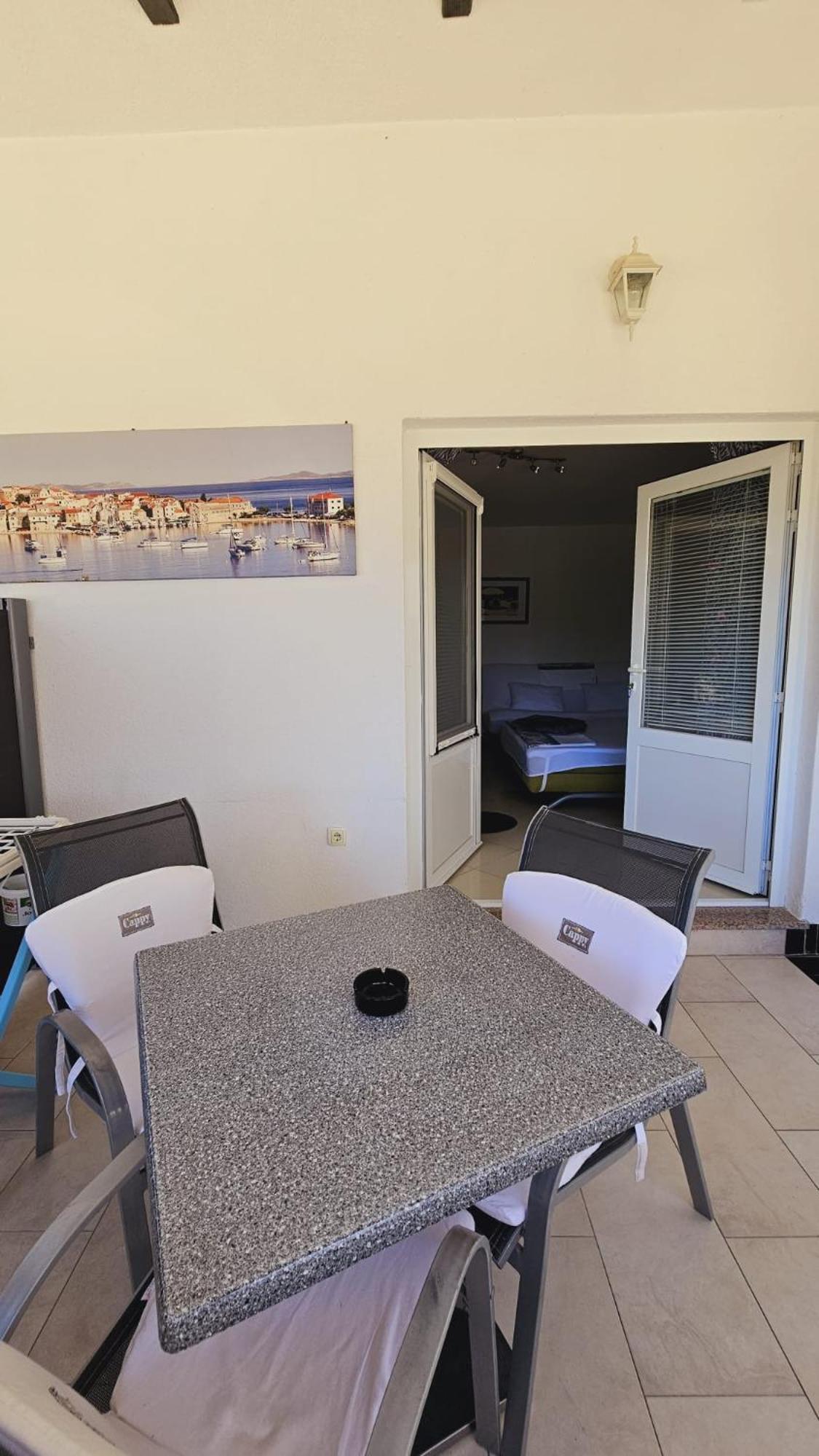 Apartment House Berry Primošten Εξωτερικό φωτογραφία