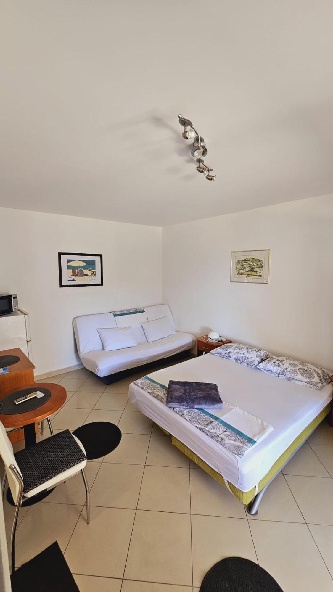 Apartment House Berry Primošten Εξωτερικό φωτογραφία