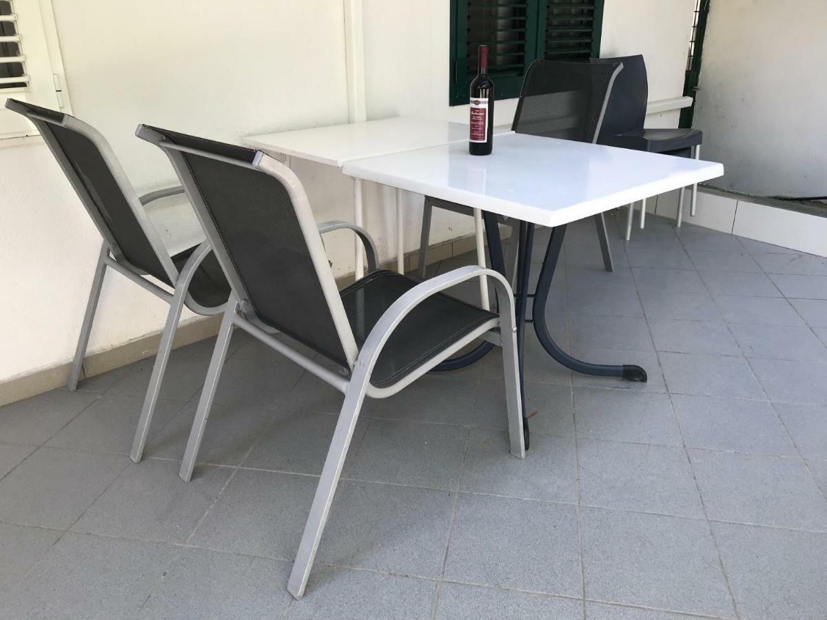 Apartment House Berry Primošten Εξωτερικό φωτογραφία