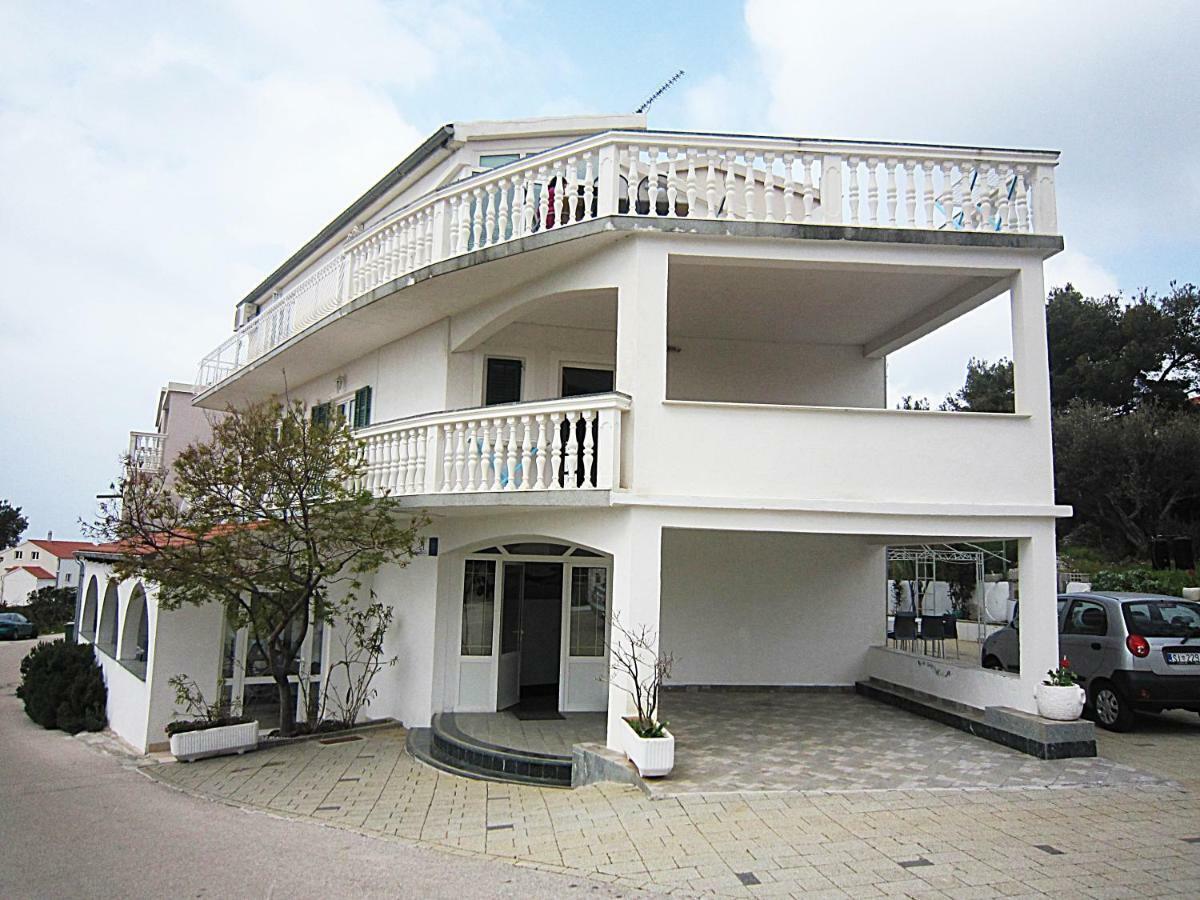 Apartment House Berry Primošten Εξωτερικό φωτογραφία
