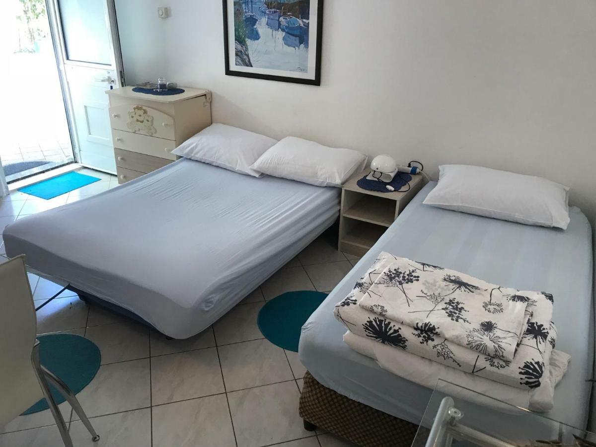 Apartment House Berry Primošten Εξωτερικό φωτογραφία